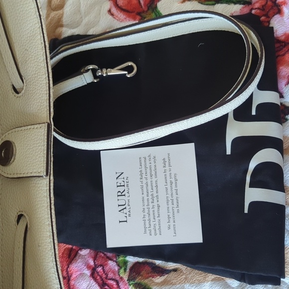 Lauren Ralph Debby Plaid Quilted Leather Shoulder Crossbody bag. - Picture 6 of 14